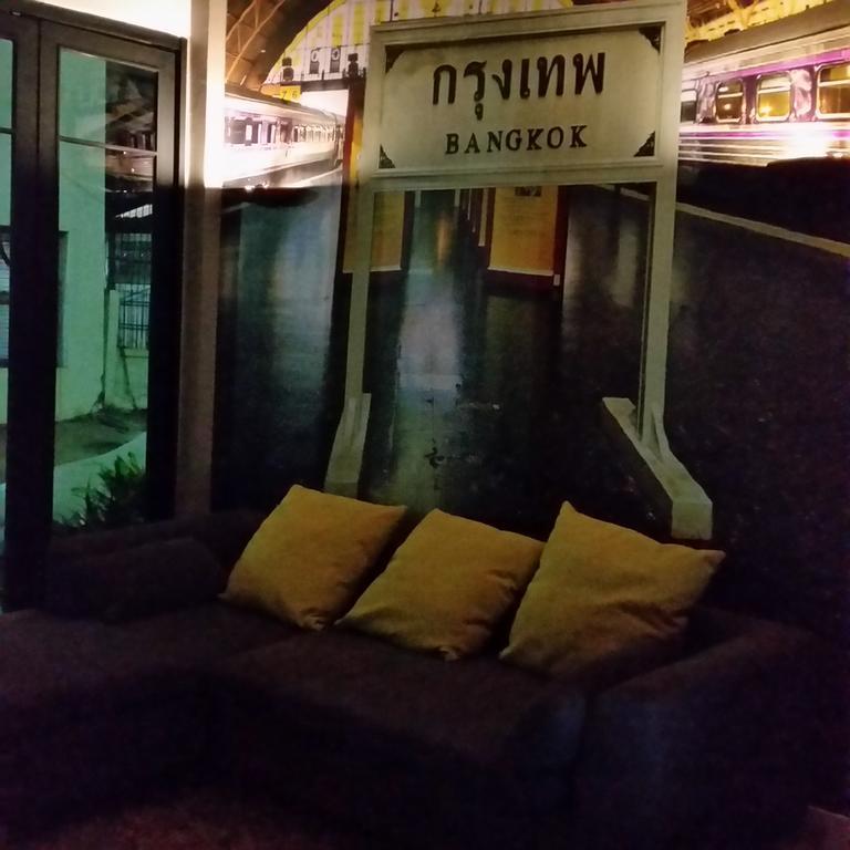 Need Sleep Hostel Bangkok Exterior photo