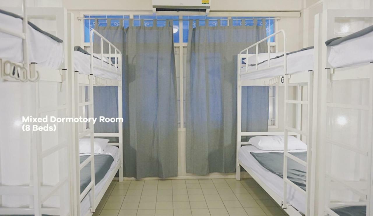Need Sleep Hostel Bangkok Exterior photo